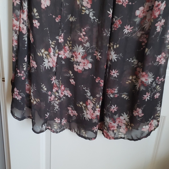 Hollister Gray Pink Flower Print Maxi Skirt - Picture 2 of 5
